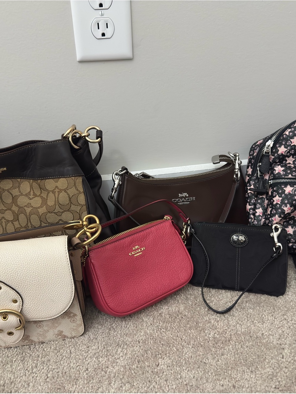 100% AUTHENTIC COACH BUNDLE OF 6!